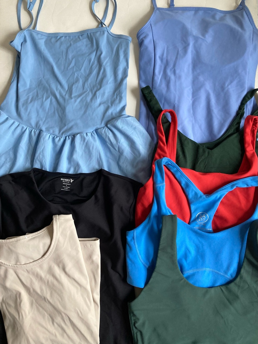 Womens 8 piece active bundle lot size small bras tops rompers